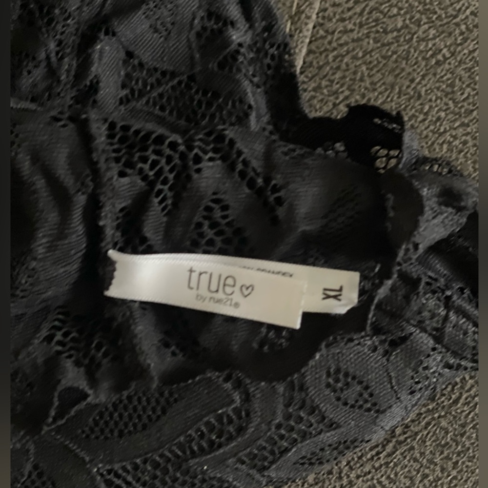 Bralette - Picture 2 of 2